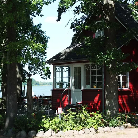 Ferienhaus In Mit Meeresstrand, Cleaning Included *